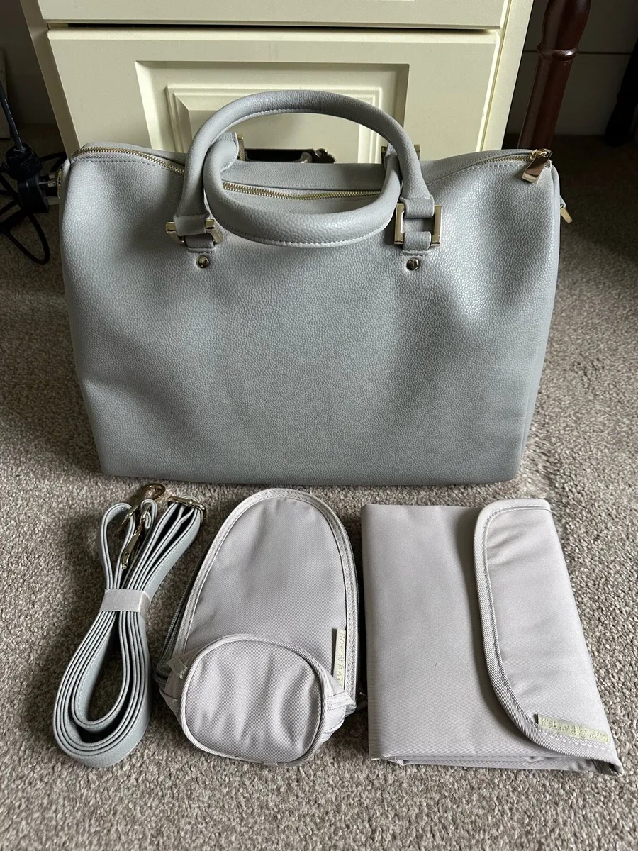 Bow and Rattle baby changing bag - Image 1