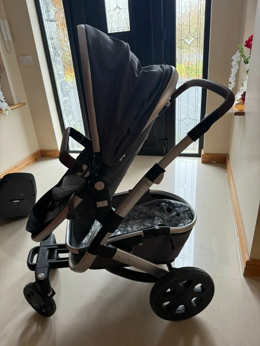 Baby Travel system - Image 3