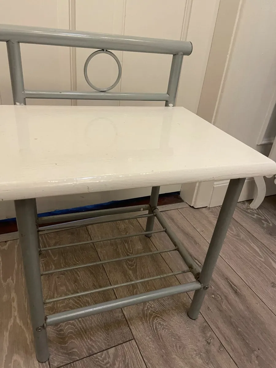 Bedside table/locker - Image 1