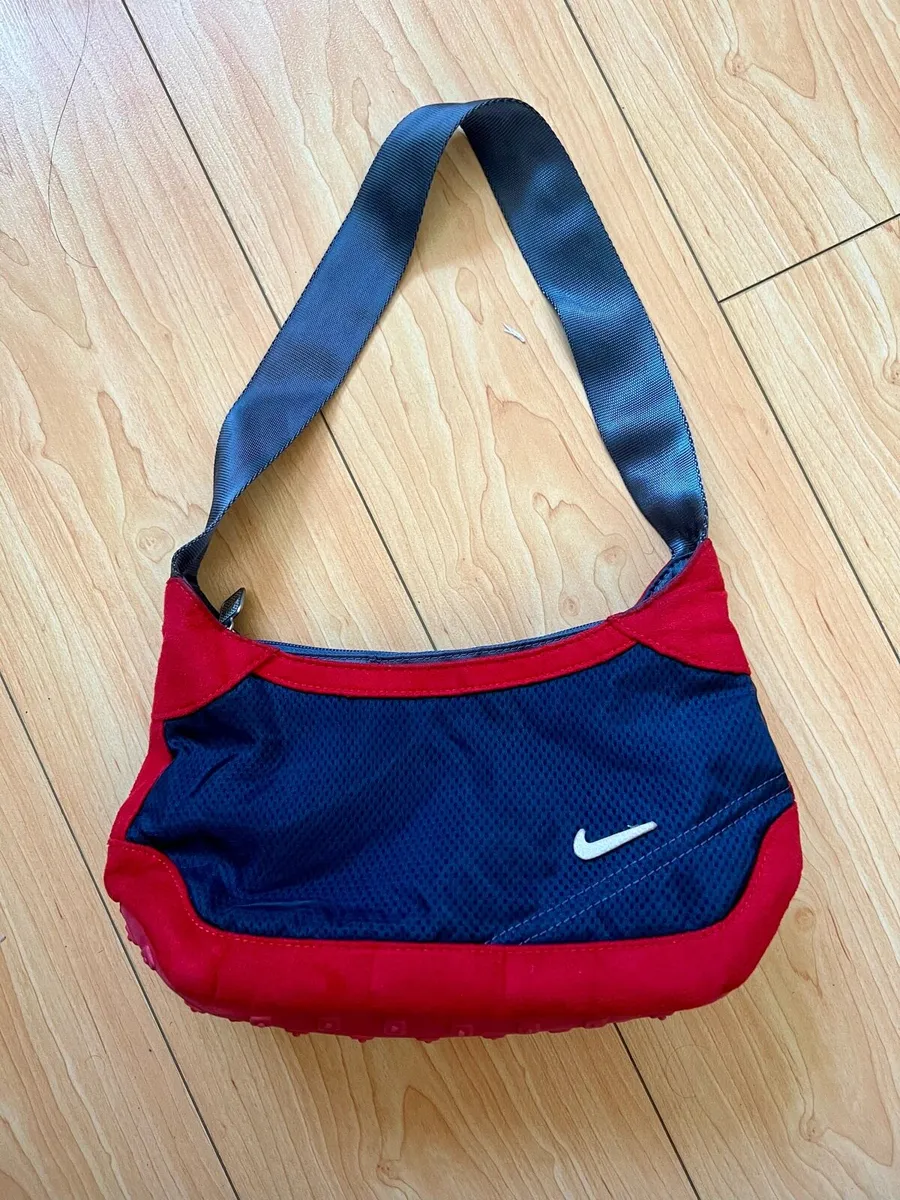 Nike Mini bag - Image 1