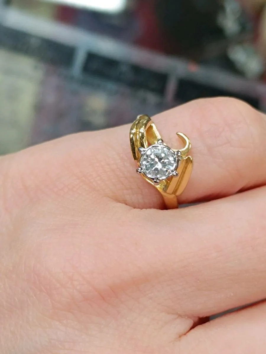 18k Yellow Gold Vintage Diamond Ring - Image 4