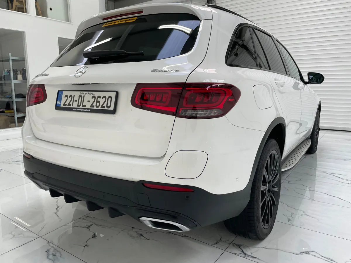 Mercedes-Benz GLC 2022 Diesel - Image 3