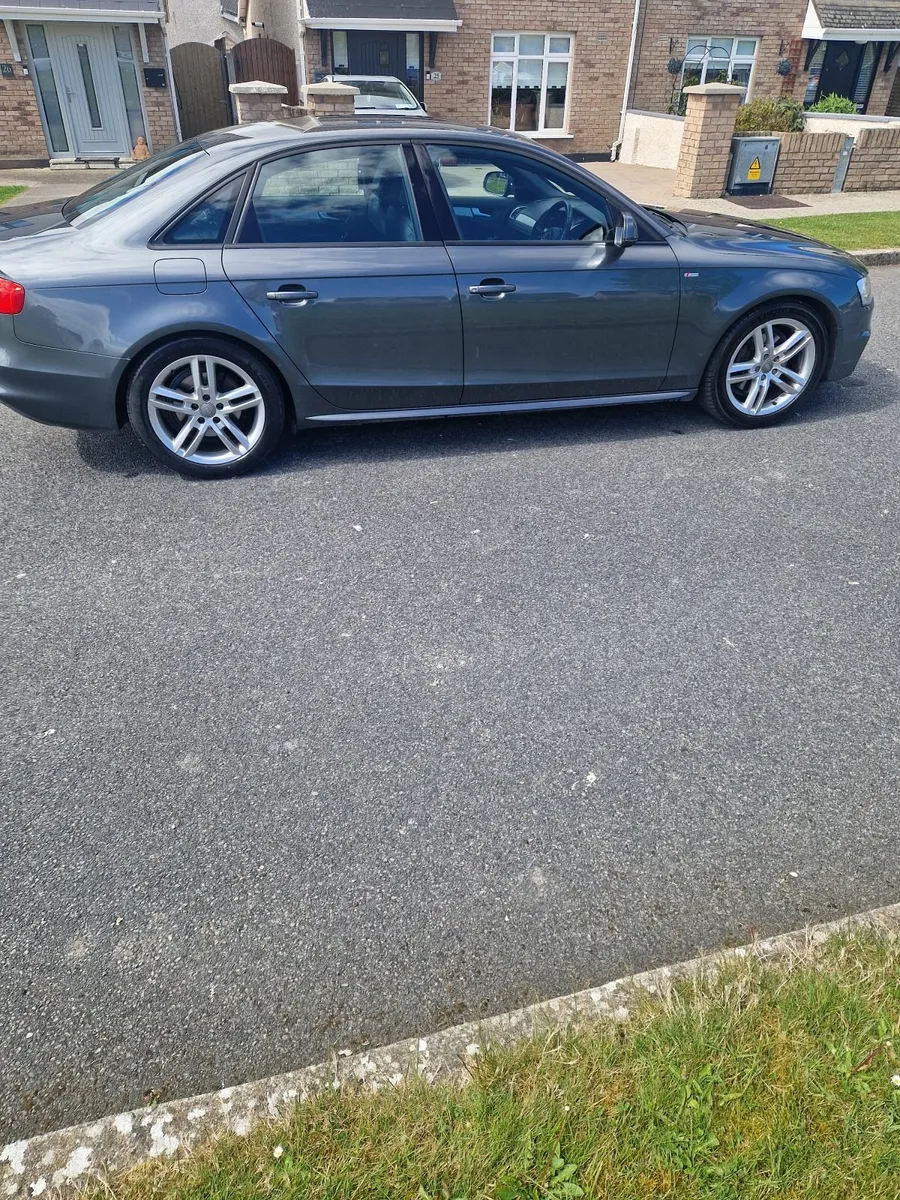 Audi A4 2014 s line  black edition - Image 2