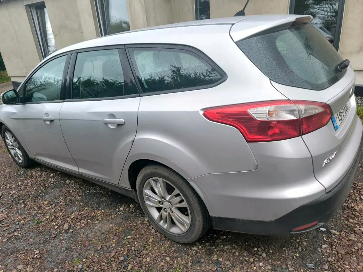 Ford focus - Image 2