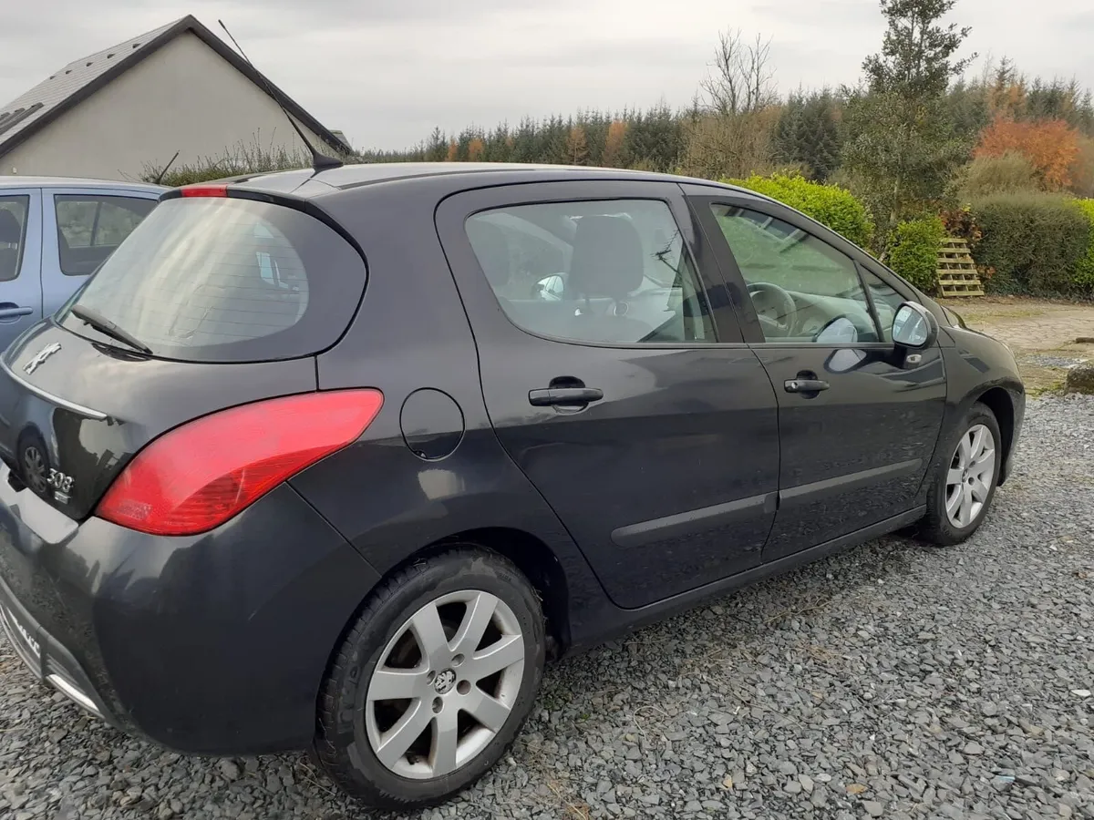 Peugeot 308 - Image 3