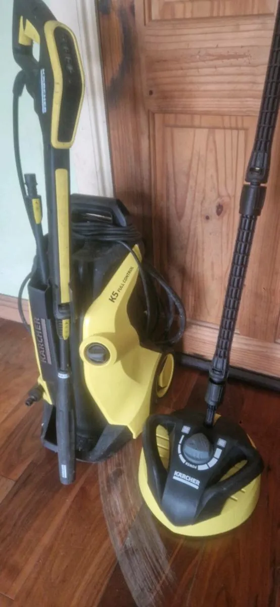 Pressure washer. - Image 1