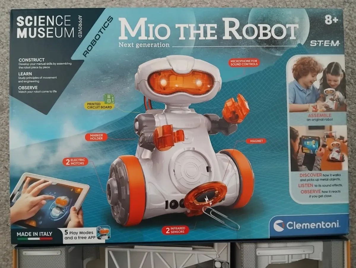 Mio The Robot S.T.E.M Science - Image 4