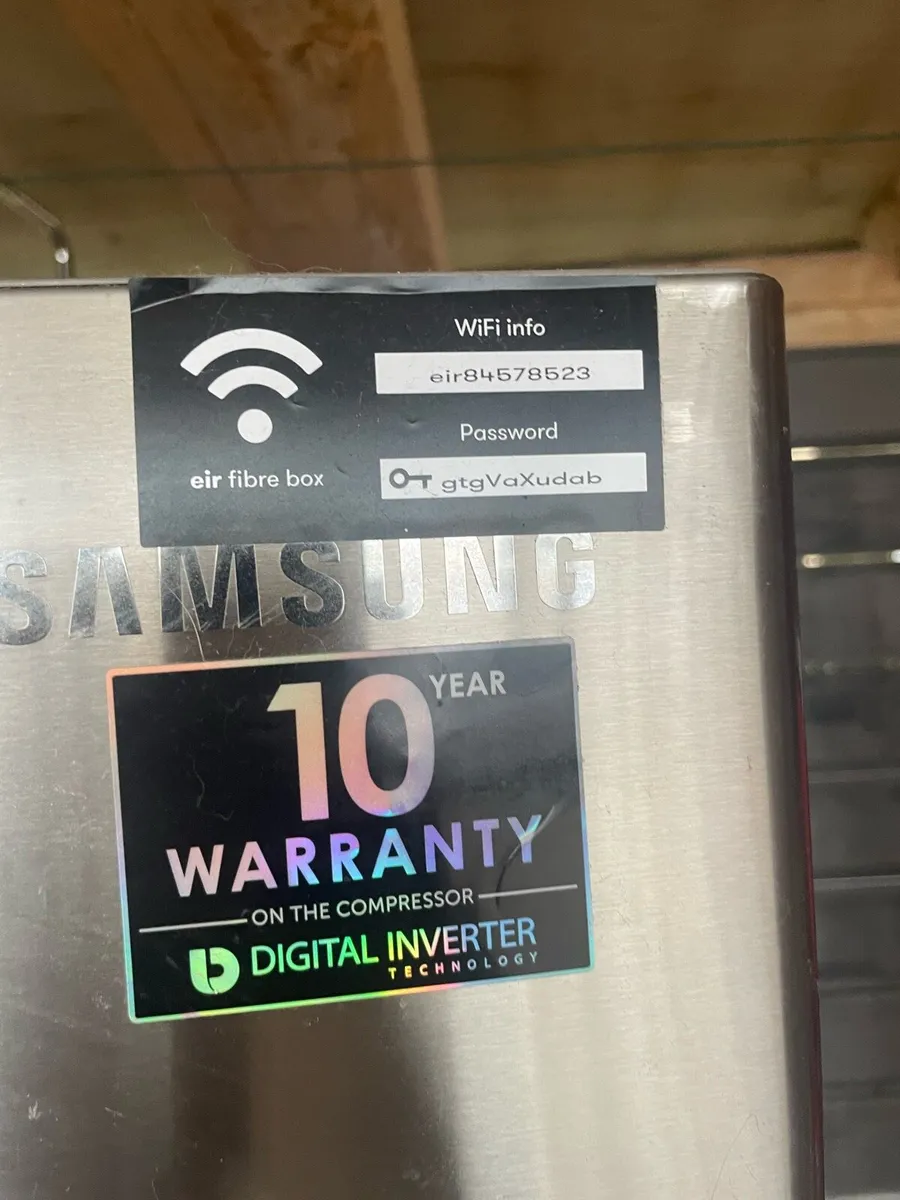 Fridge freezer - Image 2