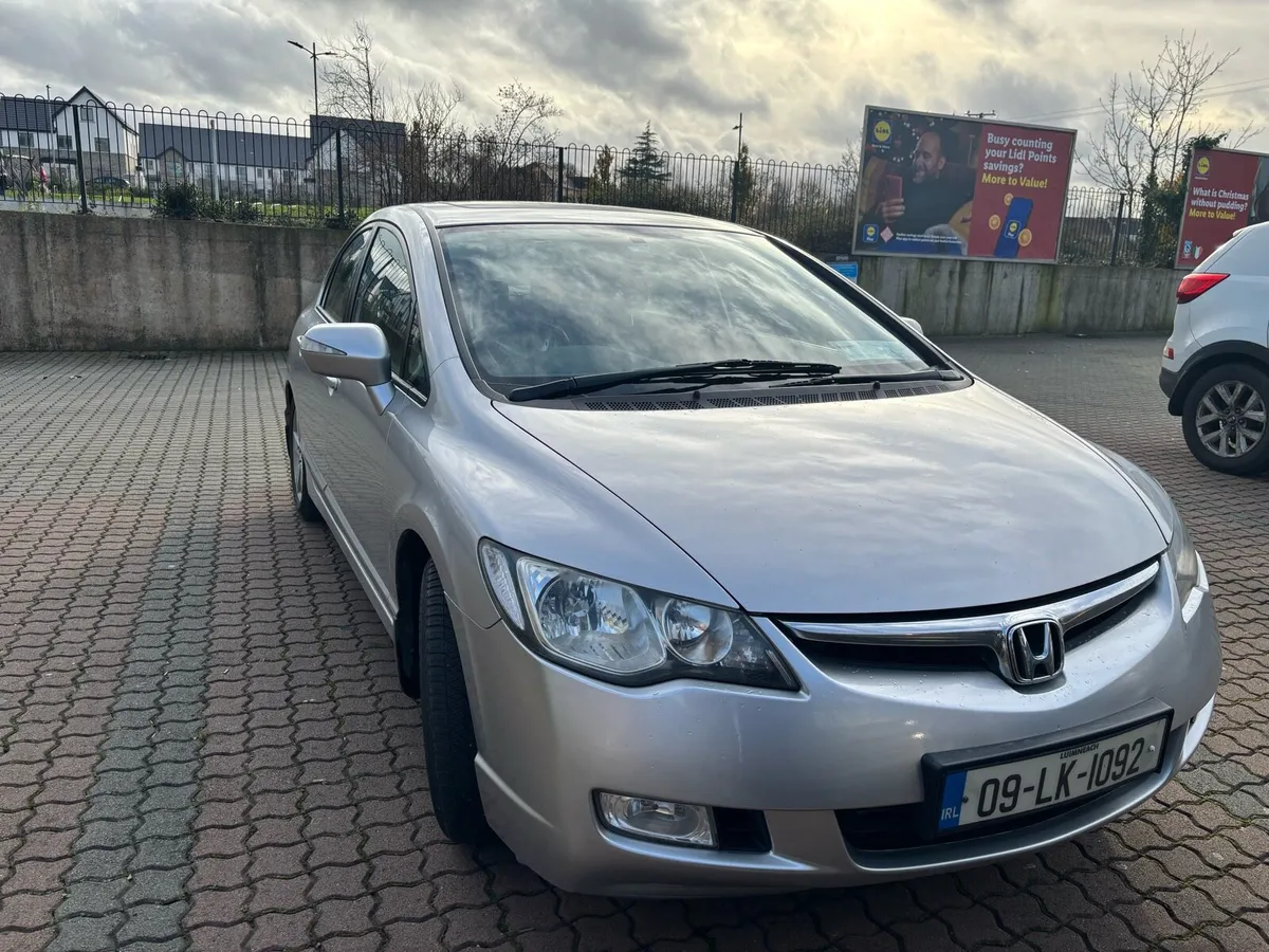Honda Civic 1.8 - Image 3