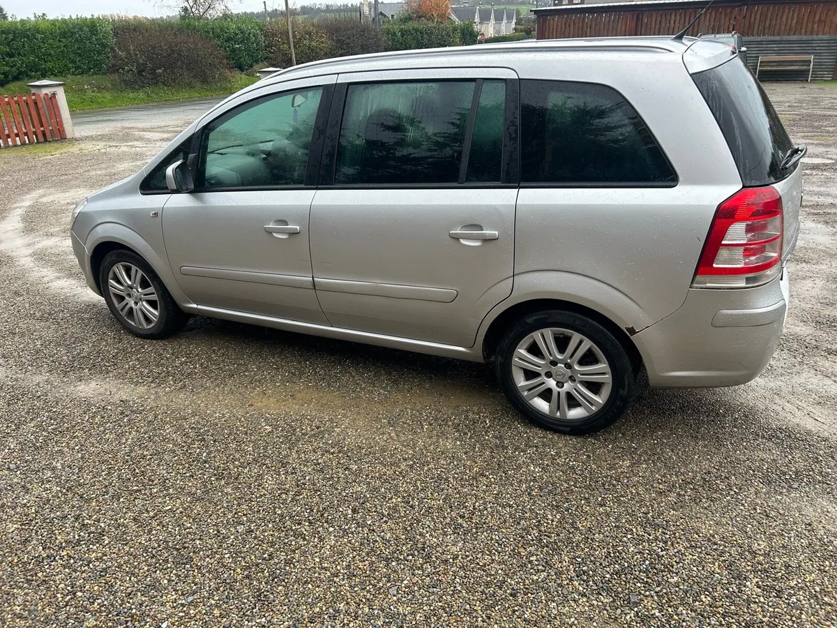Opel Zafira - Image 2