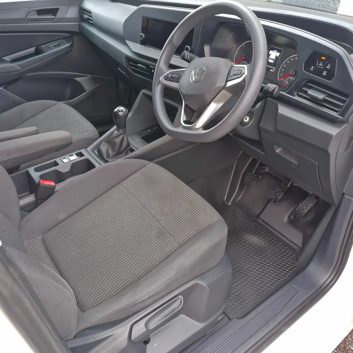 Volkswagen Caddy 2021 - Image 4