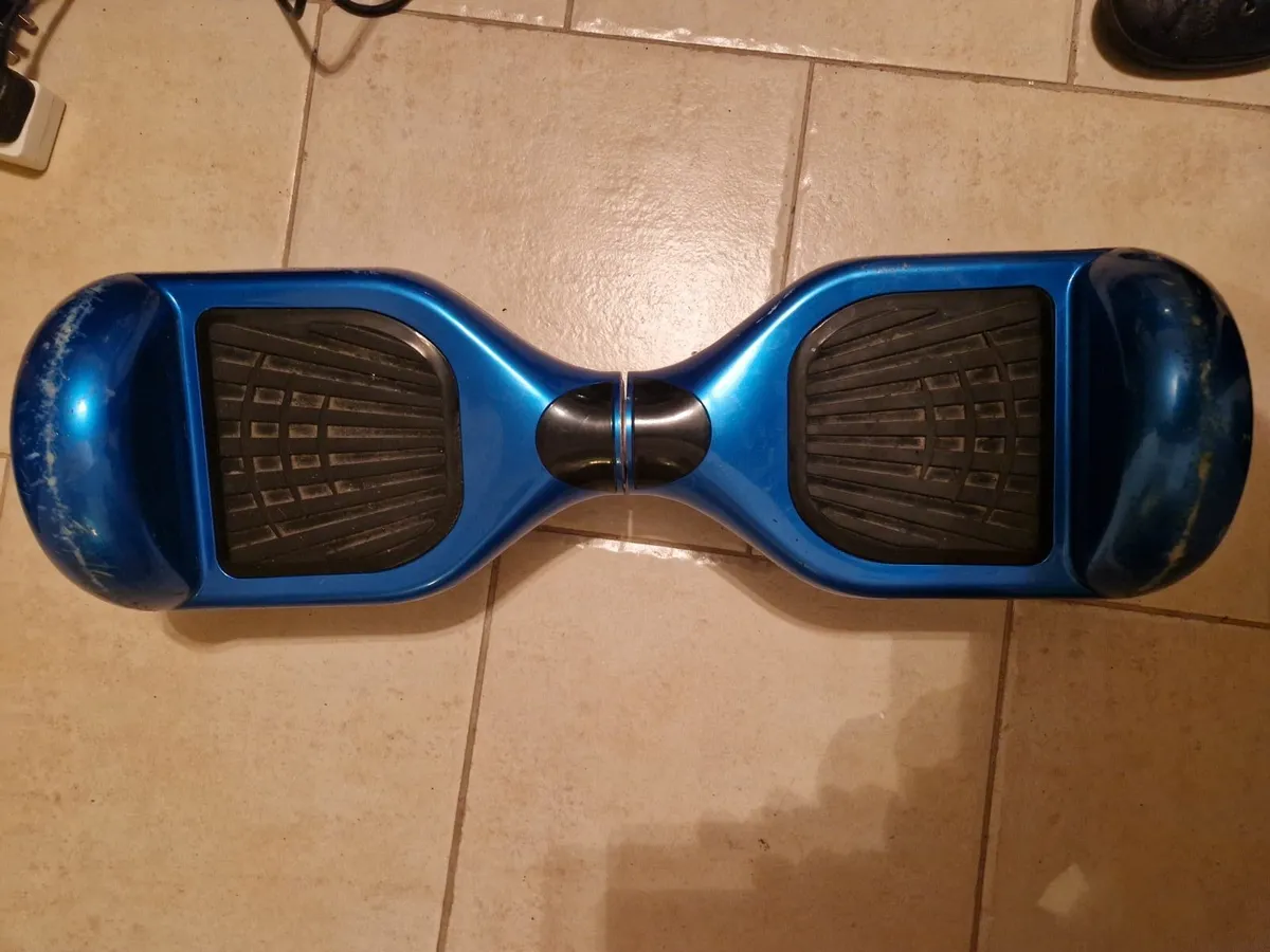 Blue Hoverboard + 42V charger, working good - Image 1