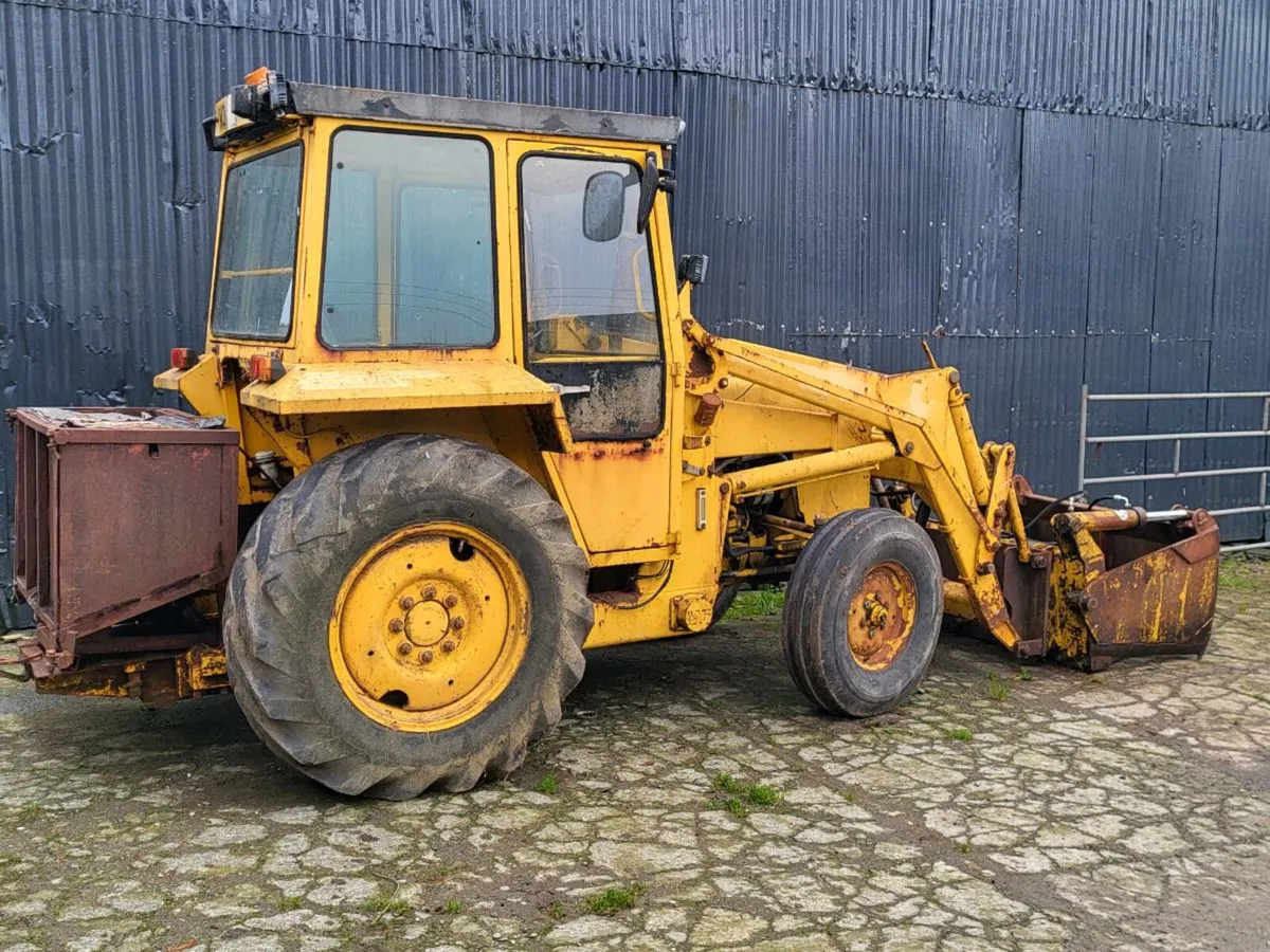 Massey Ferguson 240 30E - Image 1