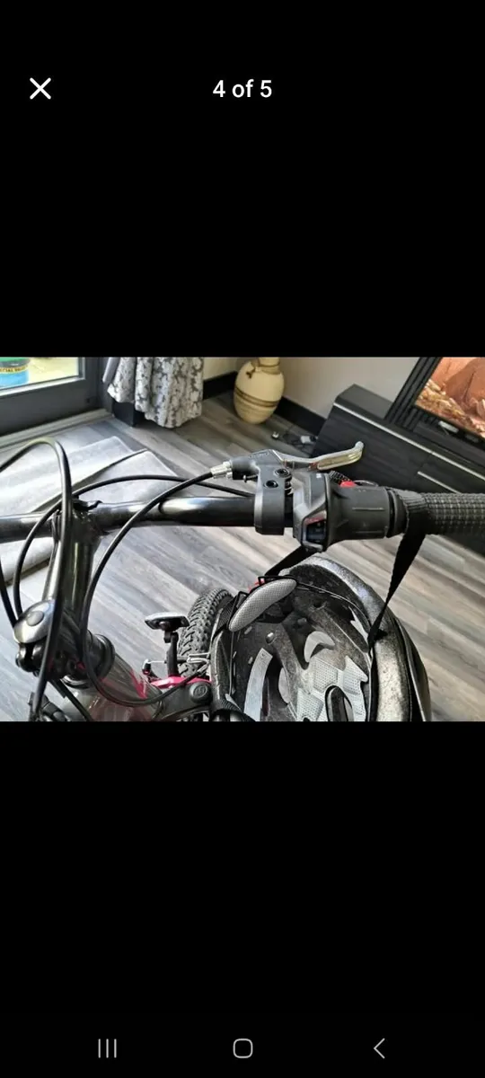 Girls Bike - Image 1