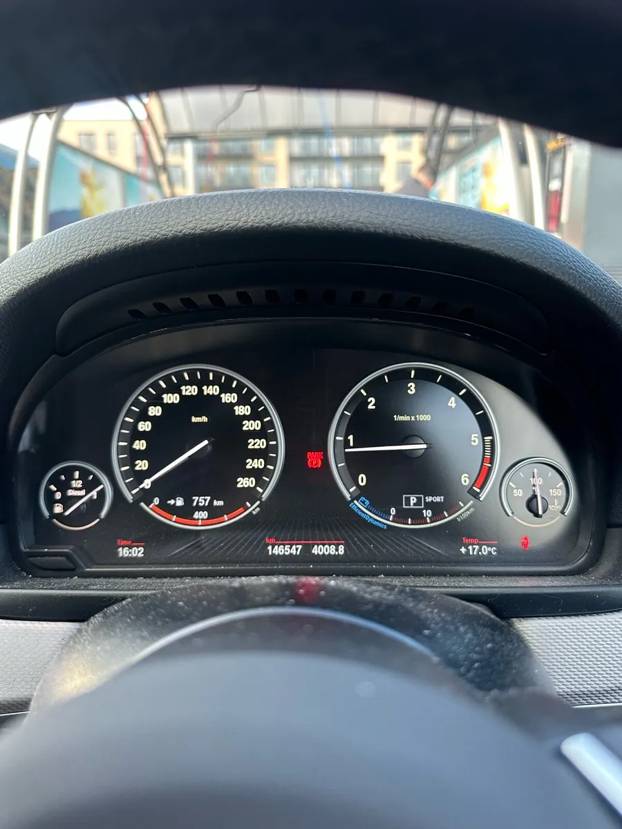 2016 BMW 520d M-Sport LOW MILAGE - Image 4