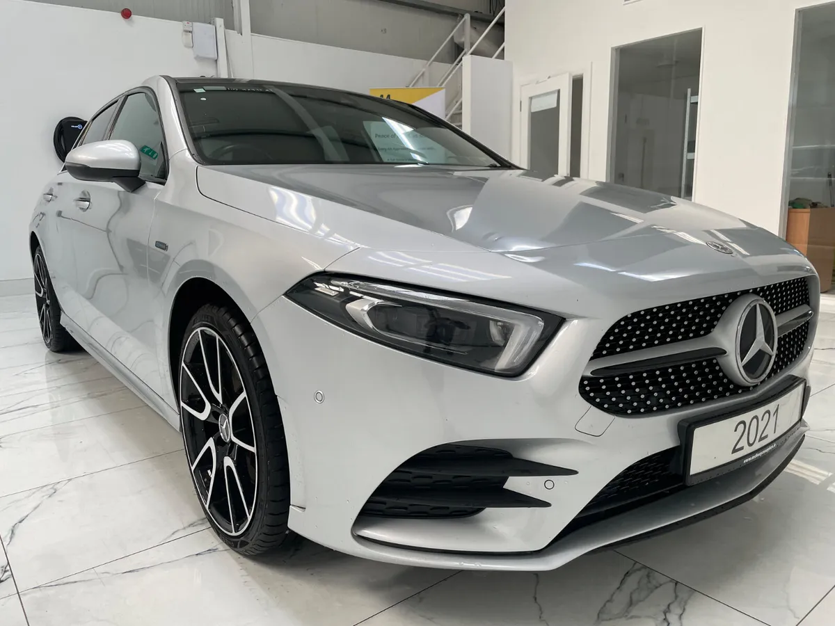 Mercedes-Benz AMG 2021 Pan Roof - Image 1