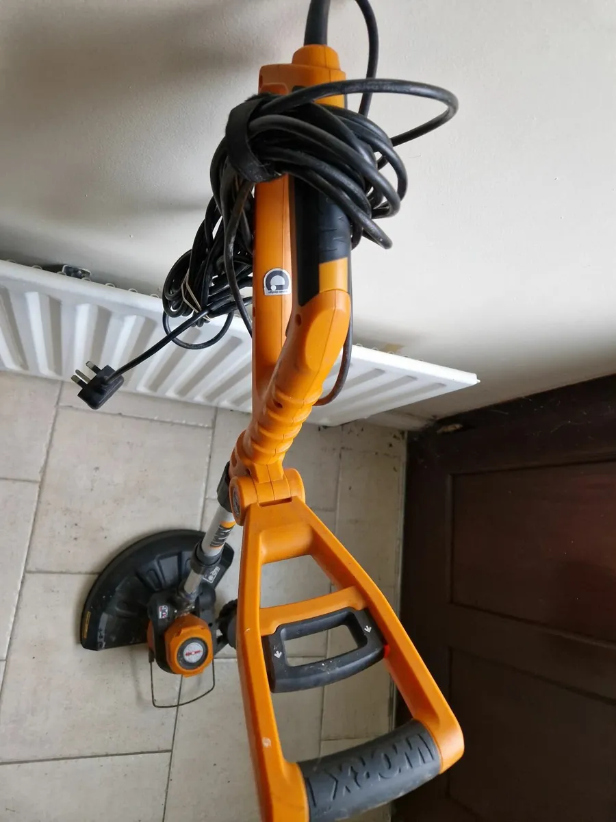 WORX Edging Gear Garden Strimmer, Excellent condit - Image 2
