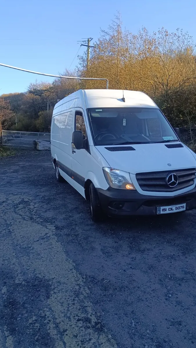 Mercedes-Benz Sprinter 2015 crewcab - Image 2