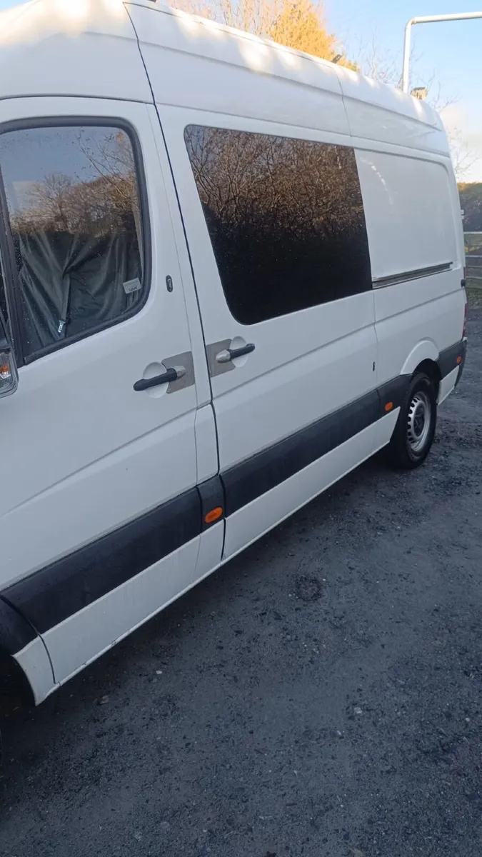 Mercedes-Benz Sprinter 2015 crewcab - Image 3