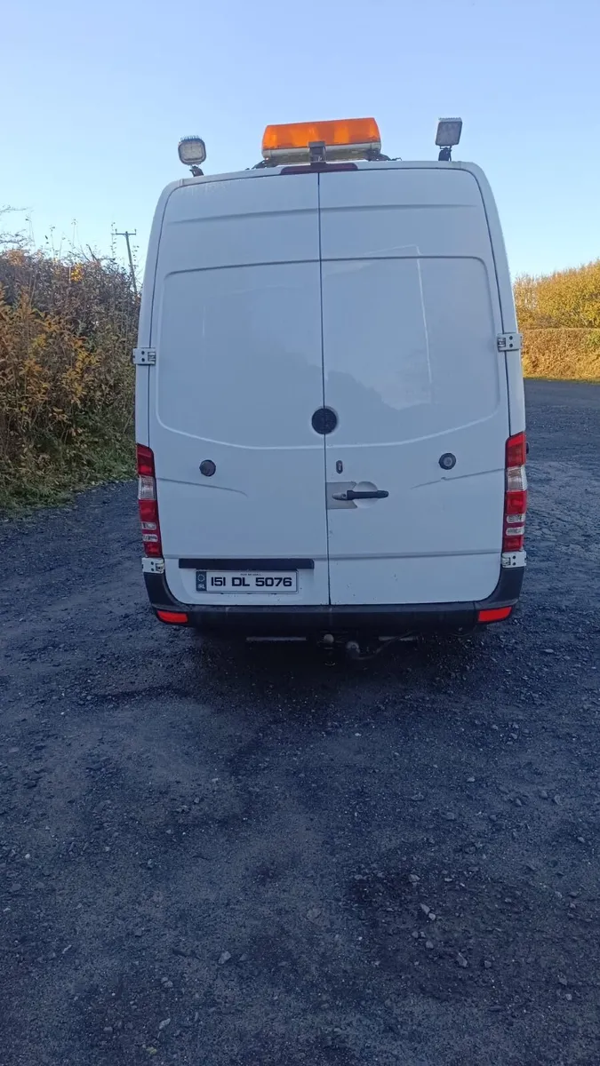 Mercedes-Benz Sprinter 2015 crewcab - Image 4