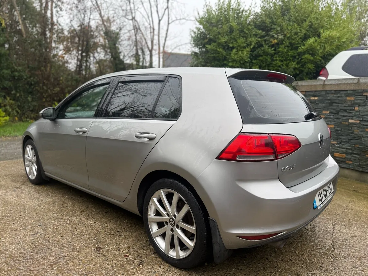 2013 Volkswagen Golf - Image 3