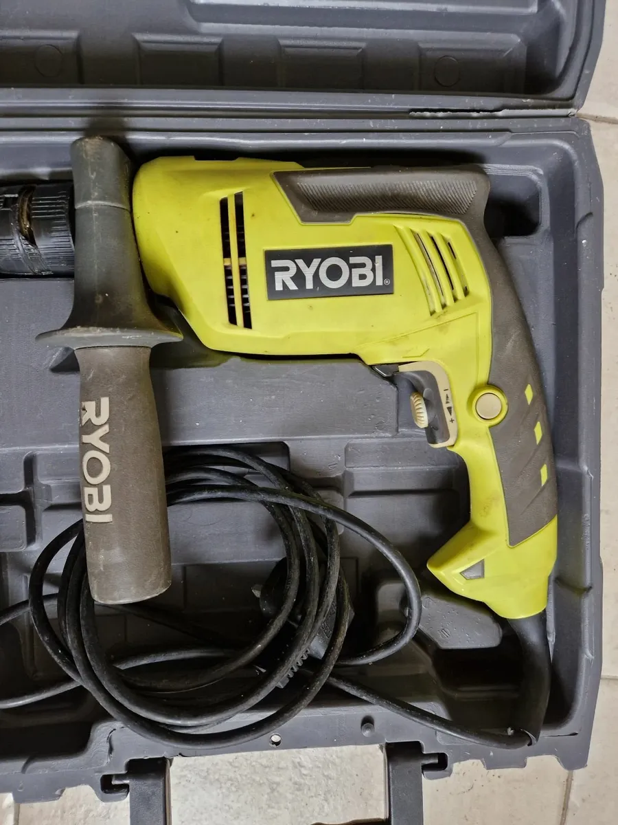 Ryobi EID600RS Power Drill in Carry Case - Image 1