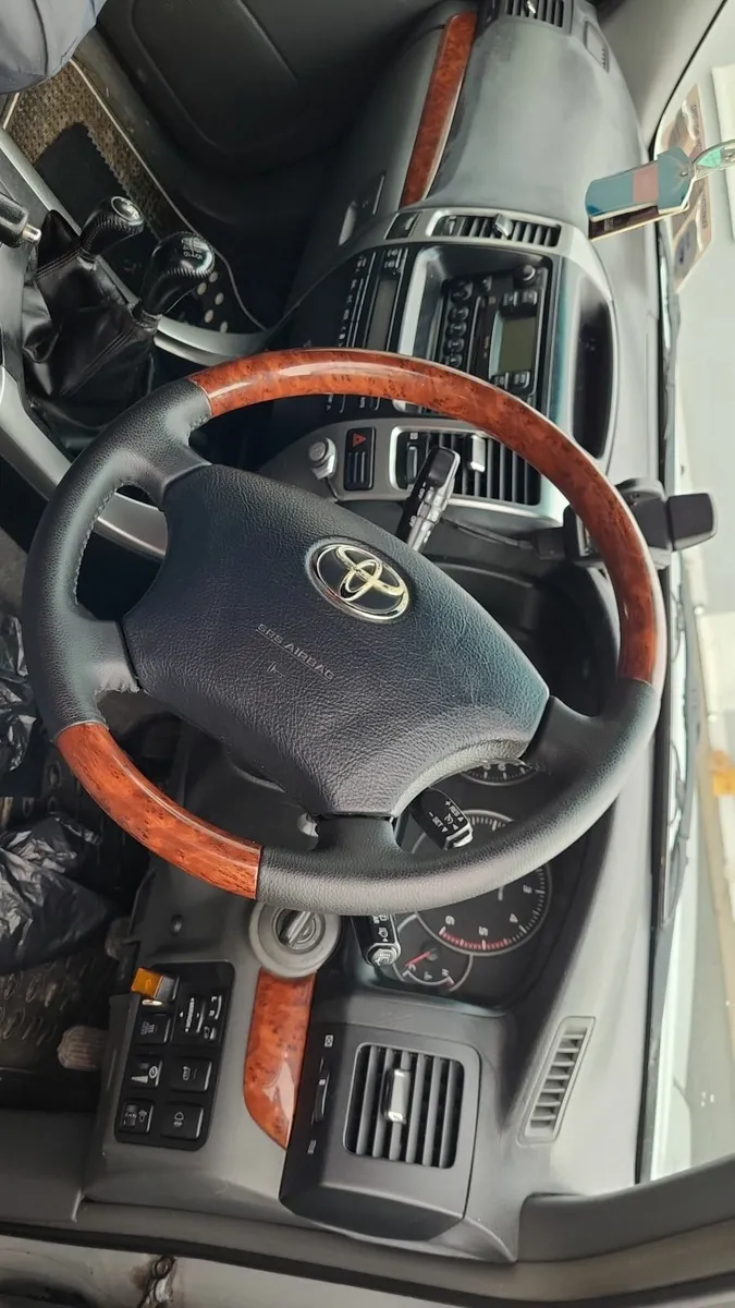 Toyota Land Cruiser 2007 - Image 2