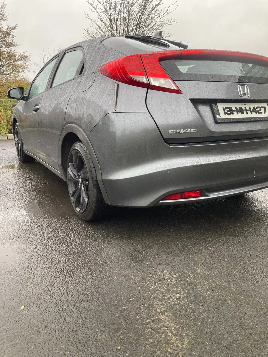 131 Honda civic - Image 4