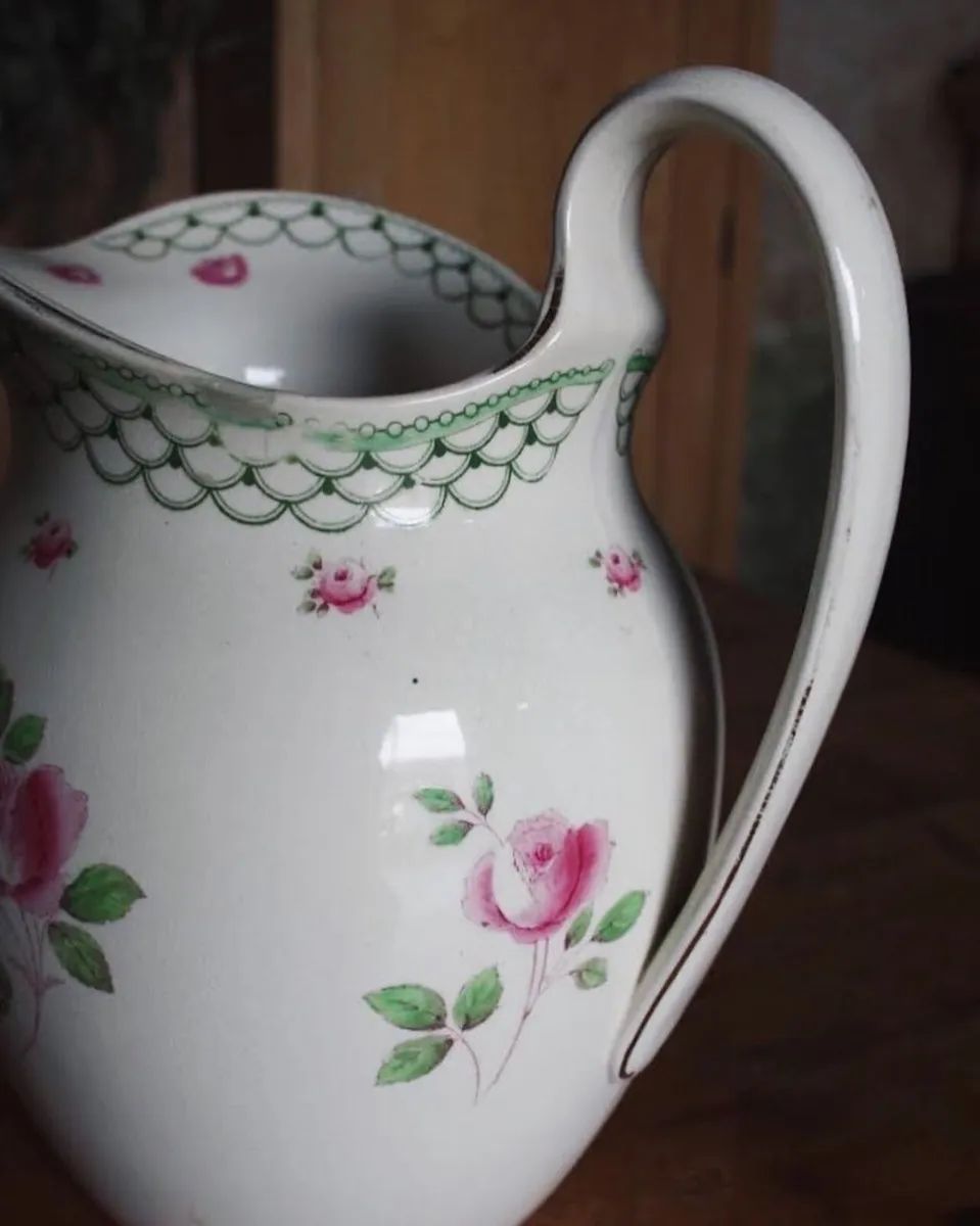 Large Antique Wash Jug - Image 4