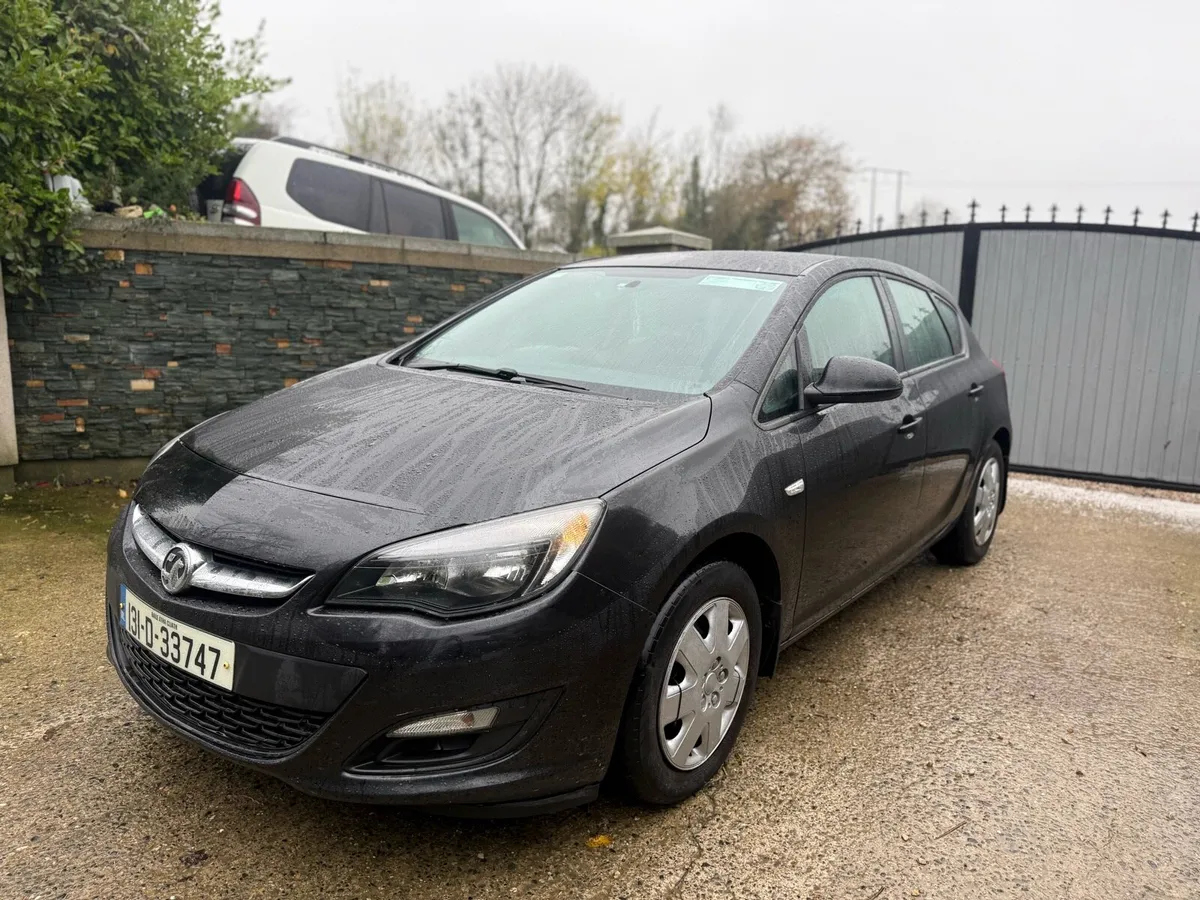 2013 Vauxhall Astra NCT & Tax - Image 2