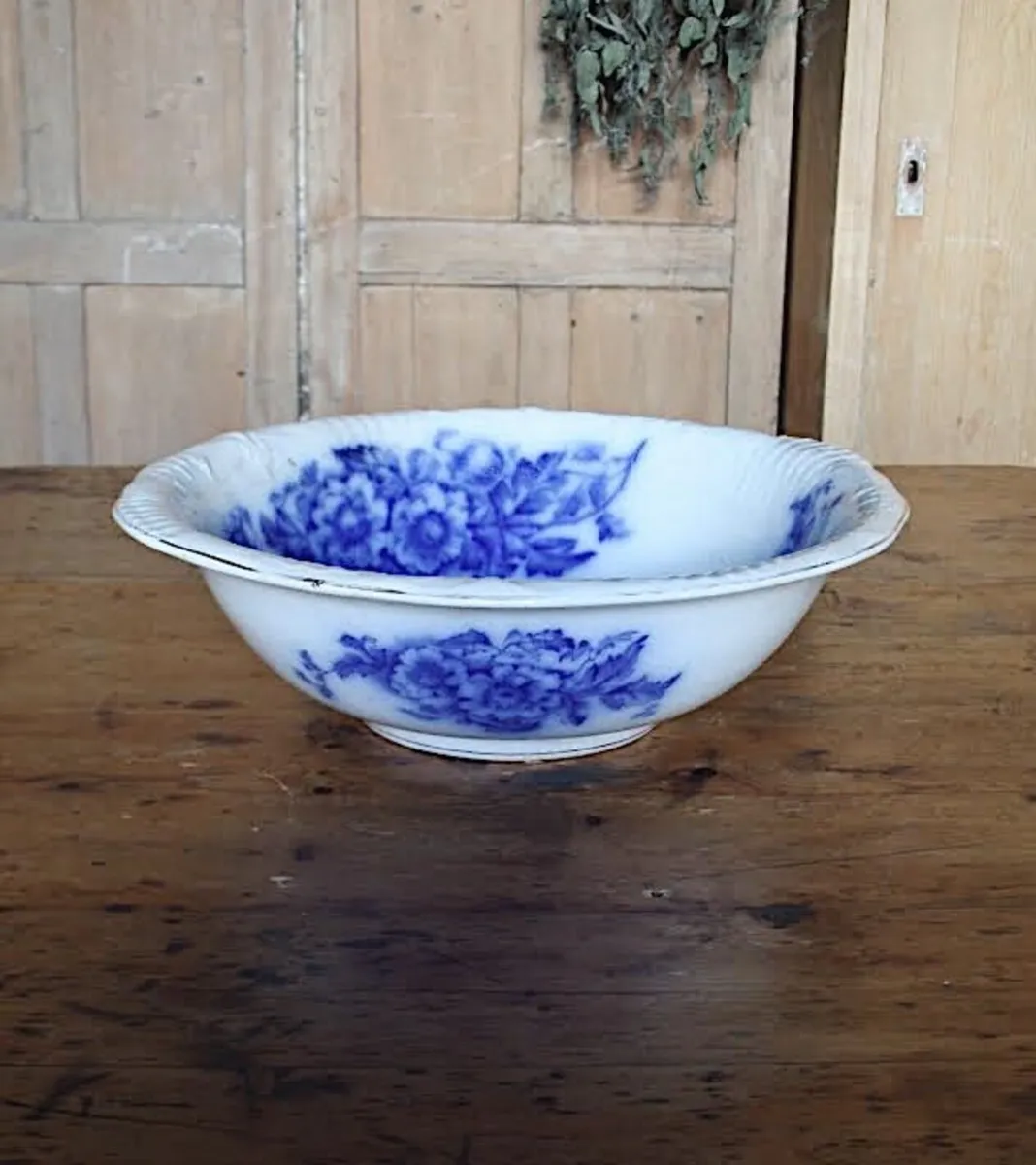 Large Antique Washbowl - Image 1