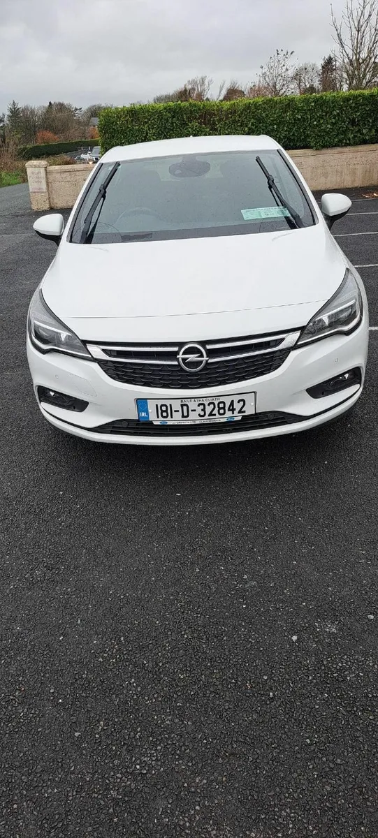 Opel Astra 2018 - Image 4