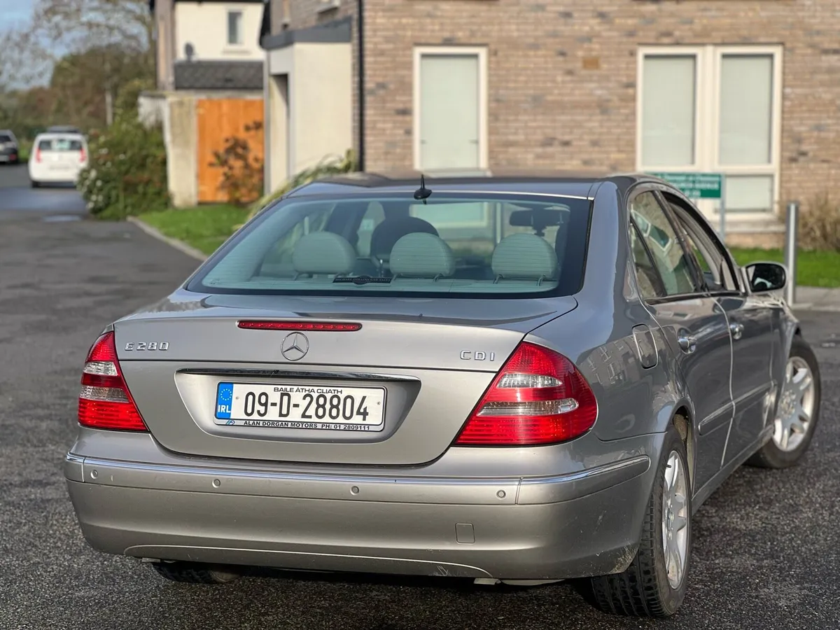 Mercedes E280 3.0CDI Nct&tax - Image 4