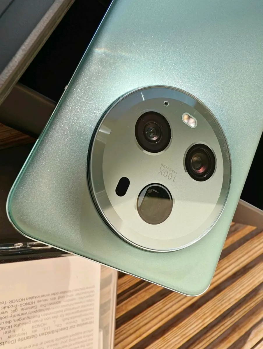 Honor Magic 5 Pro Global version - Image 4