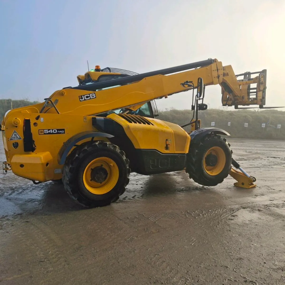 Jcb 540-140 year 2020 - Image 2