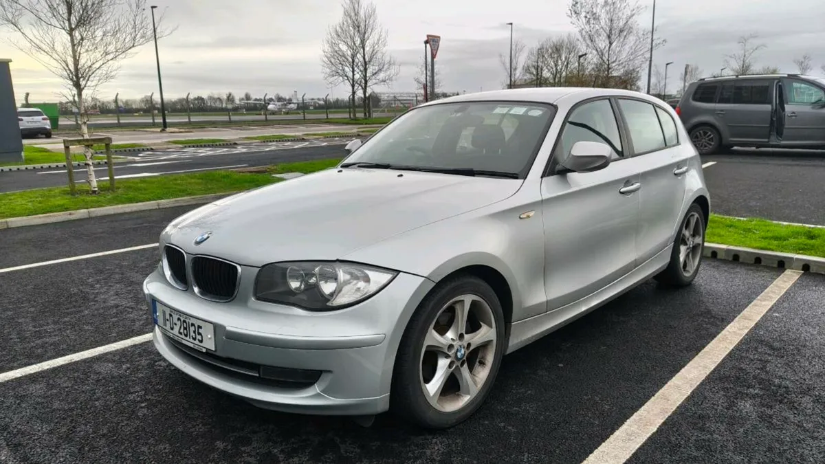 BMW 116 d 2011 - Image 1