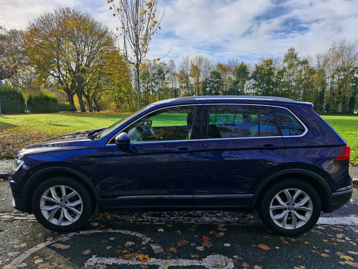 2016 (162) Volkswagen Tiguan HIGHLINE 2.0 TDI - Image 3