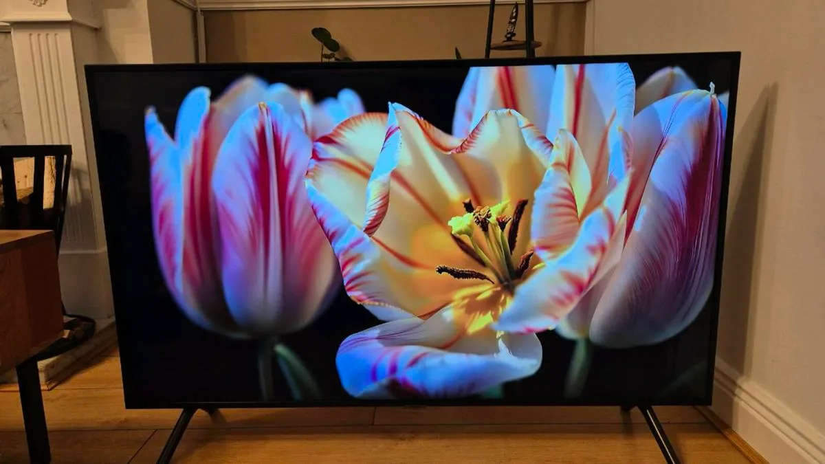 50" Samsung 4K Smart TV - Image 3