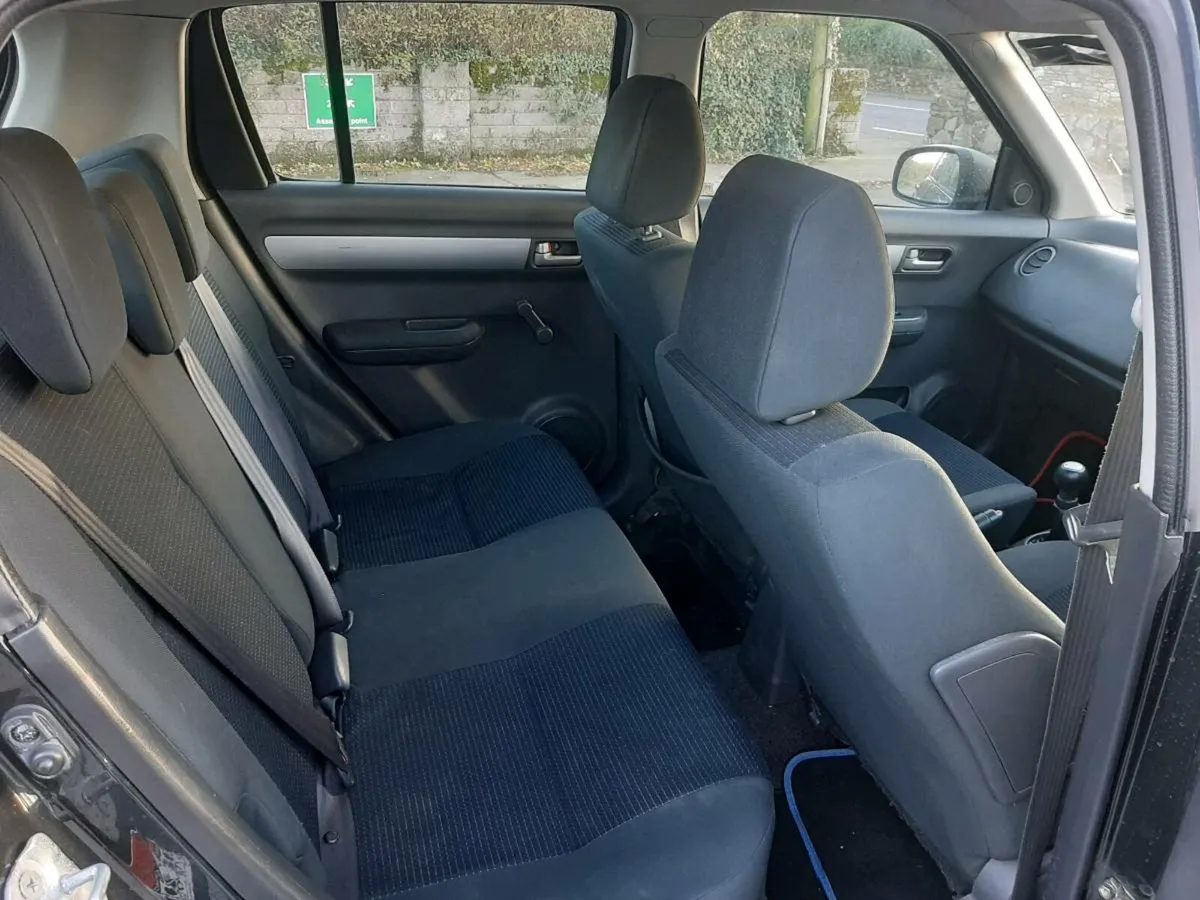 Suzuki Swift - Image 2