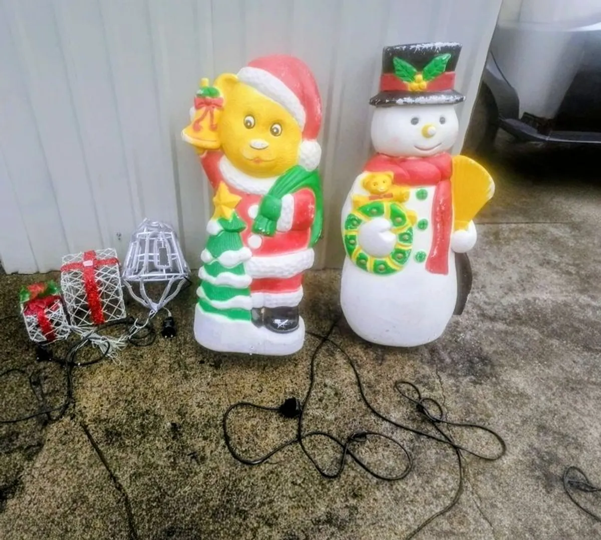 Christmas Decorations - Image 1