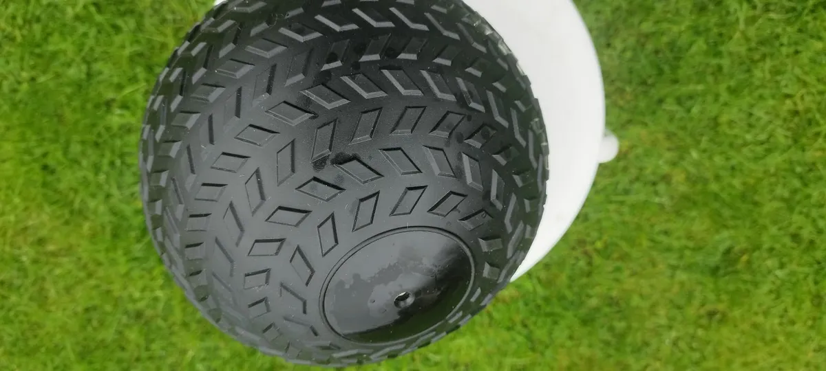 Medicine ball 9kg Dungarvan - Image 2