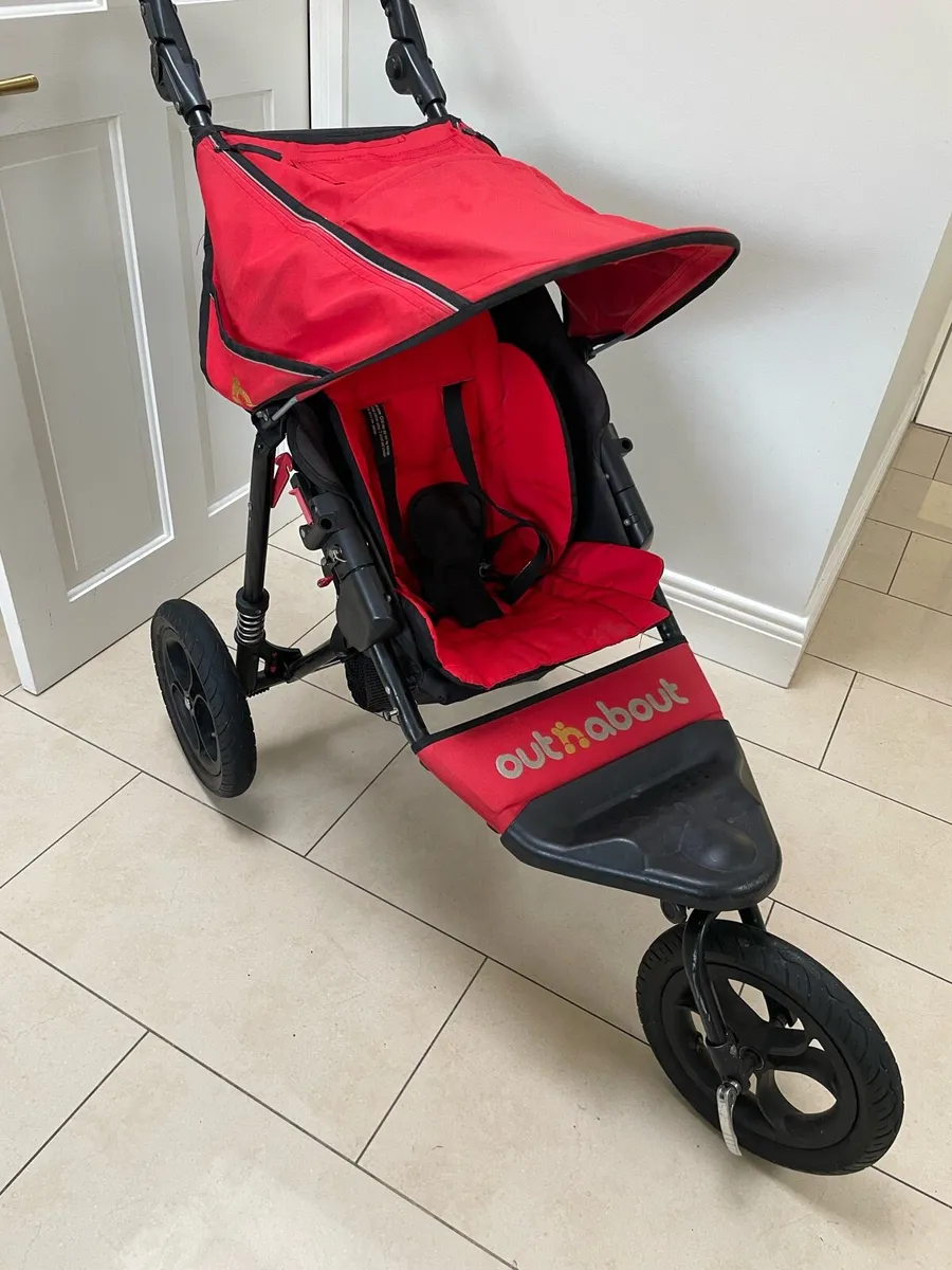Out N About single buggy - Image 1