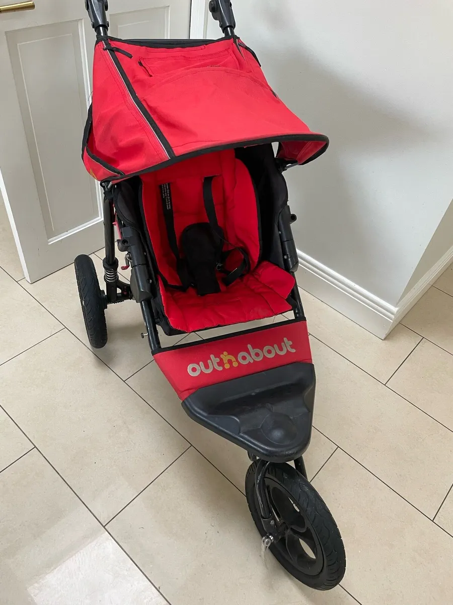 Out N About single buggy - Image 4