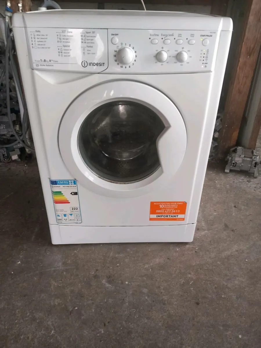 Indesit 8kg washing machine - Image 1