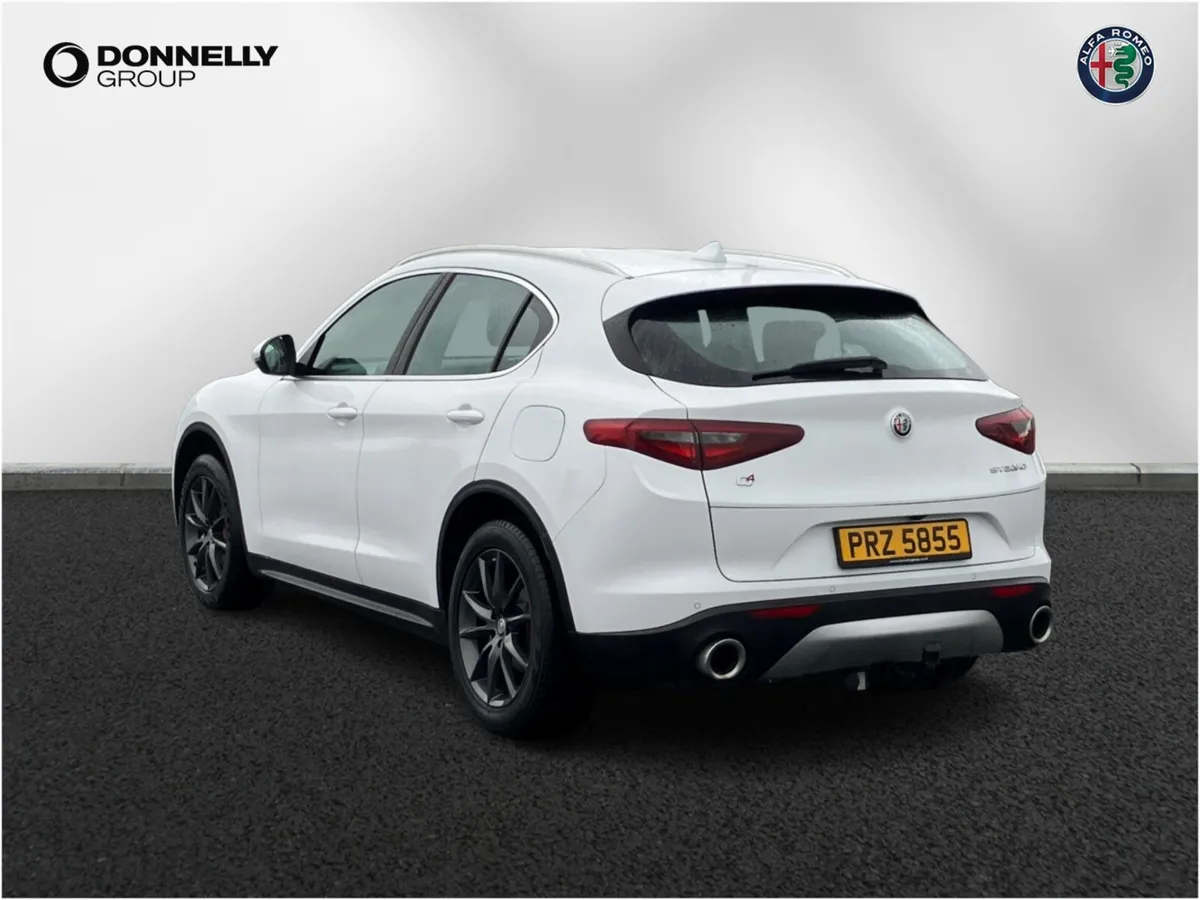 Alfa Romeo Stelvio Diesel Estate Speciale - Image 2