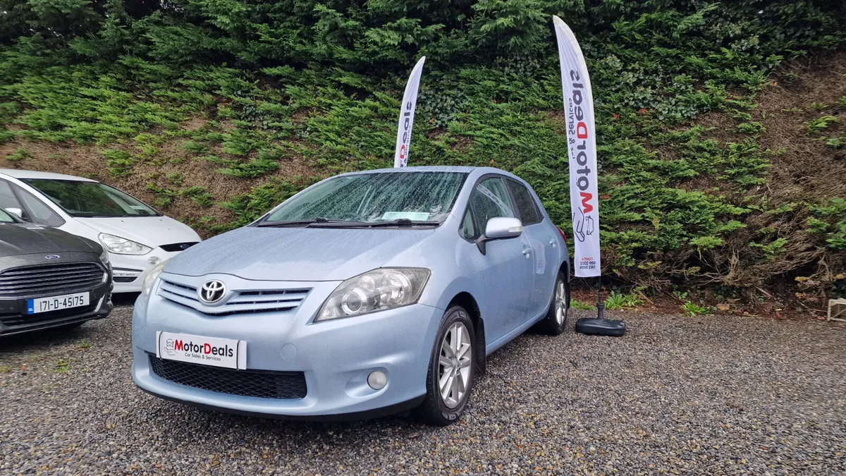 Toyota Auris 2011 1.33 6 Speed Sport Edition - Image 2
