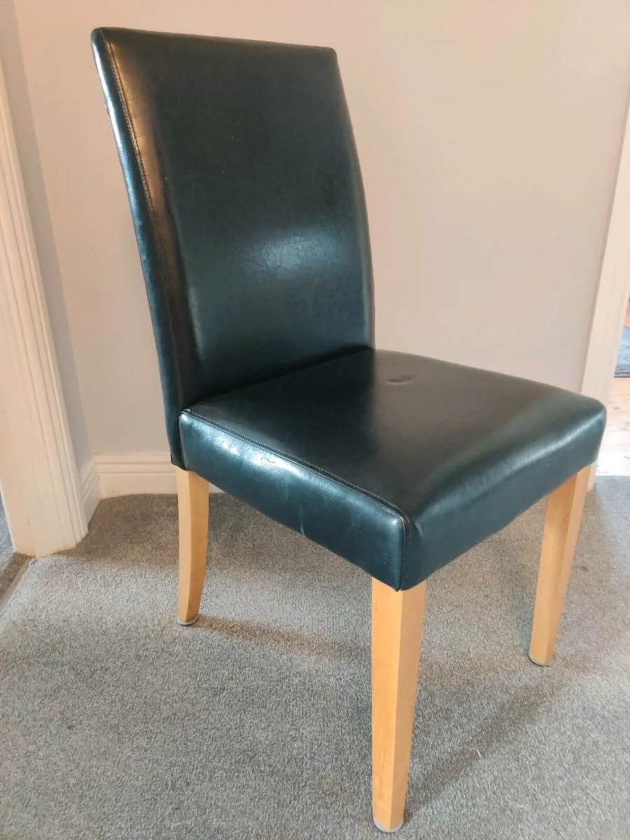 Free. Various kitchen chairs and benches - Image 1