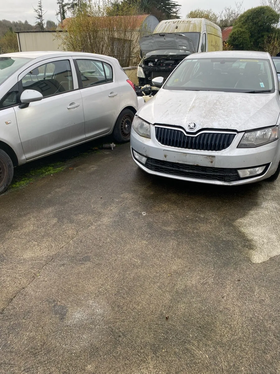 Skoda octavia 2016 breaking - Image 1
