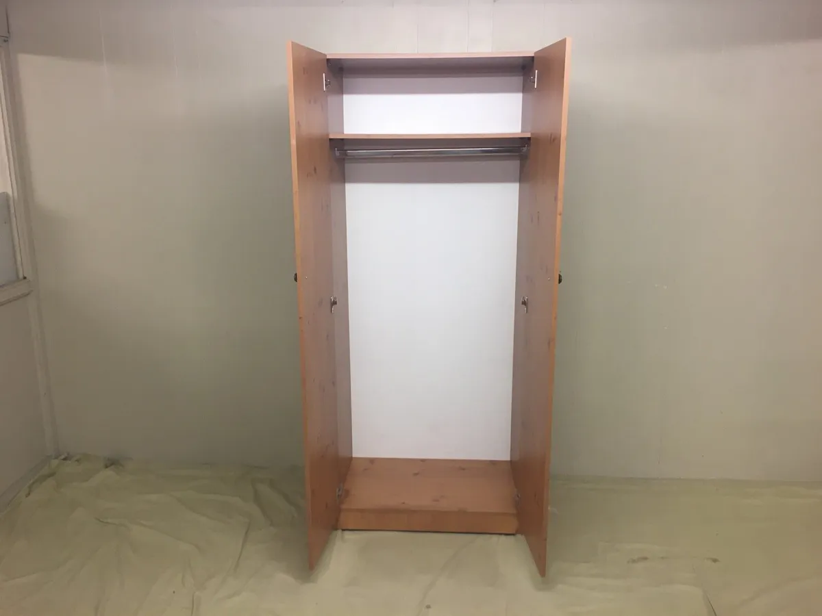 Wardrobe - Image 4