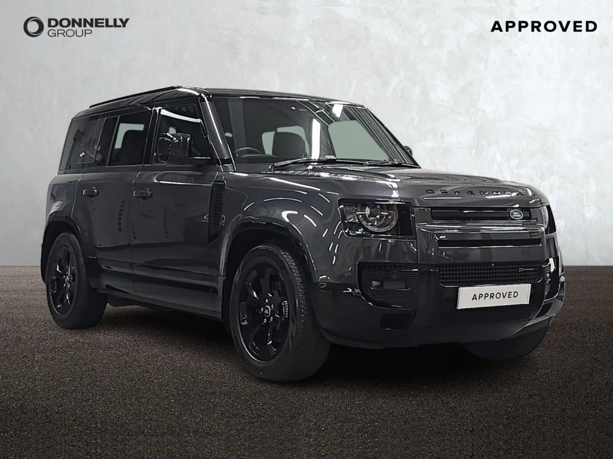 Land Rover Defender Diesel Estate X-Dynamic HSE - Image 1